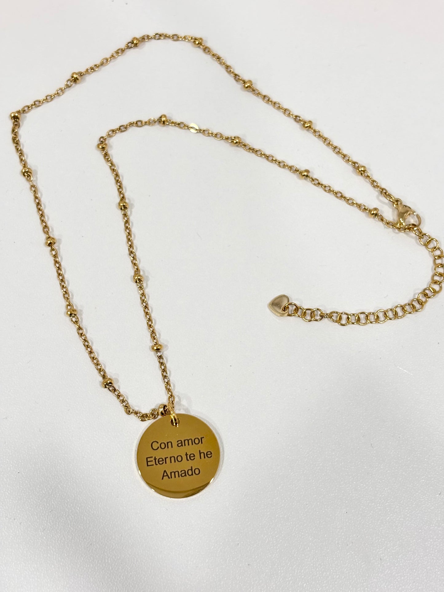 Cadena,con amor eterno te he amado(Jeremías 31:3)