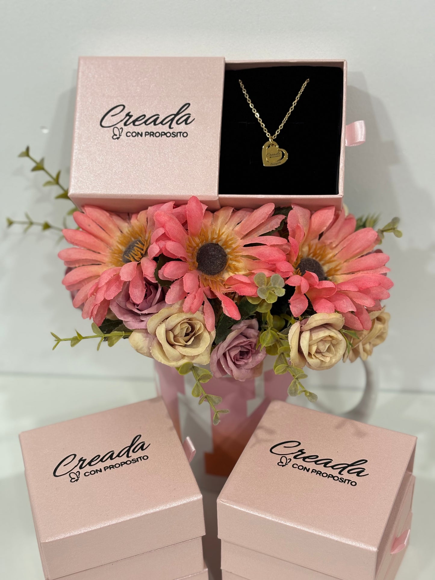 Cadena , Escogida (color oro)